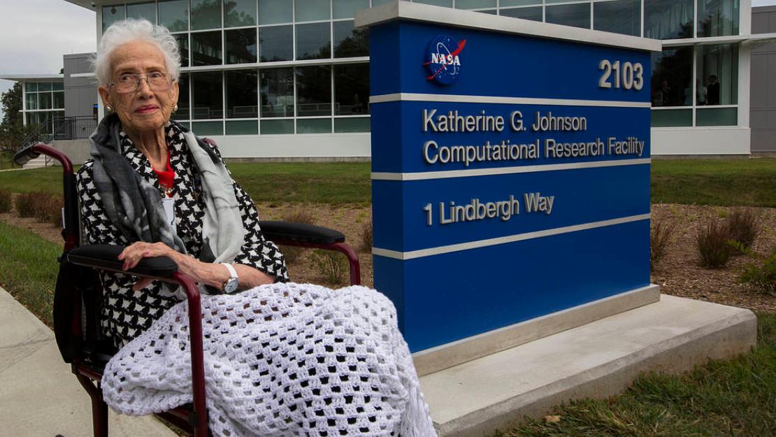 Katherine Johnson at the Katherine G. Johnson Computational Research Facility 2017 (c) NASA