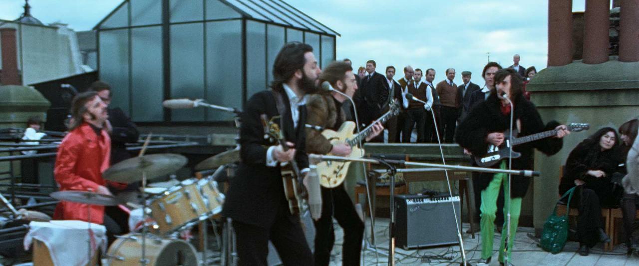 Still from "The Beatles – Get back: The rooftop Concert" © Disney Invite Media