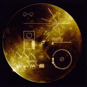 "Sounds of Earth" gold-plated records © NASA